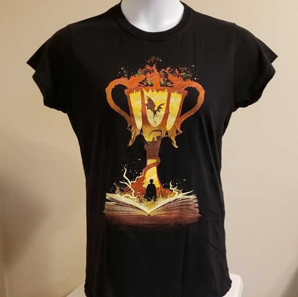 NEW Harry Potter XL Women's Goblet of Fire T-Shirt - Picture 2 of 9
